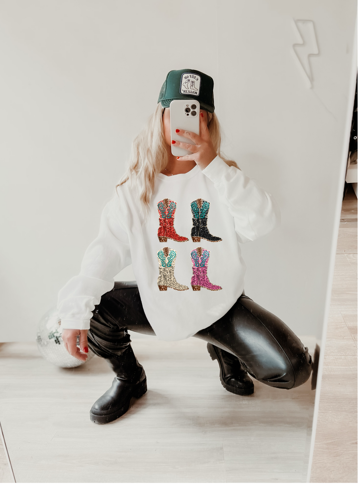 Glitter Cow Girl Boots Sweatshirt